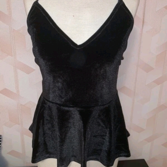 NWOT Lace Back Velvet Cami - Picture 4 of 4